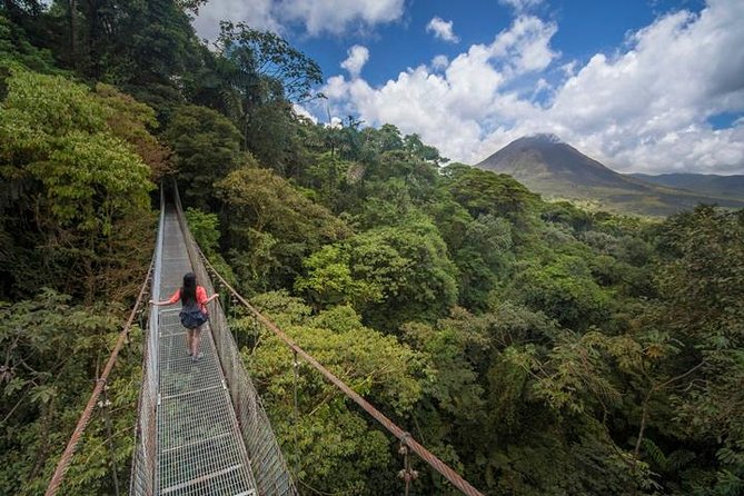 ARENAL VOLCANO & RAIN FOREST WALK